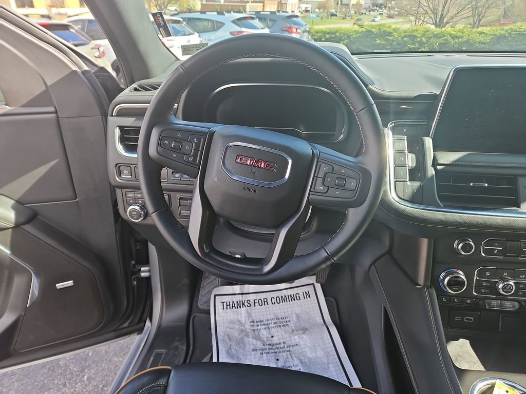 Used 2024 GMC Yukon XL AT4 w/ AT4 Premium Plus Package image 14