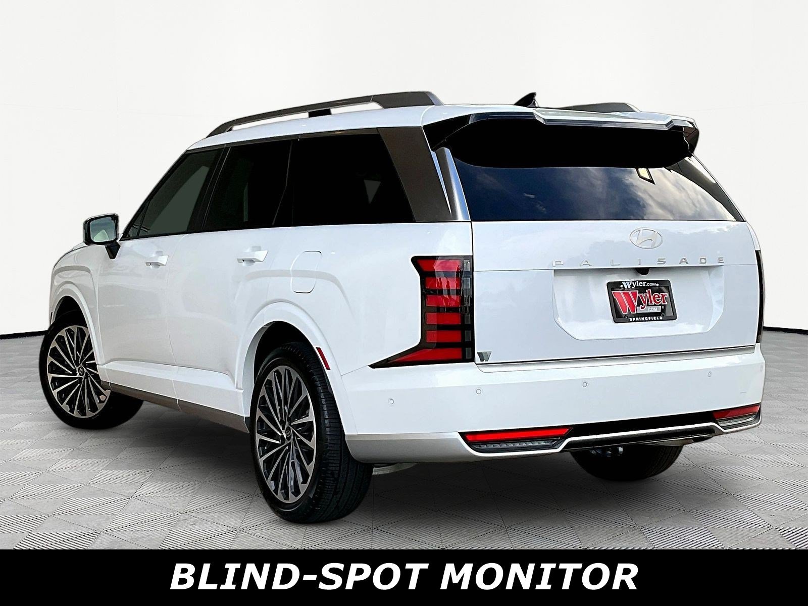 Used 2026 Hyundai Palisade Calligraphy AWD/4WD image 4