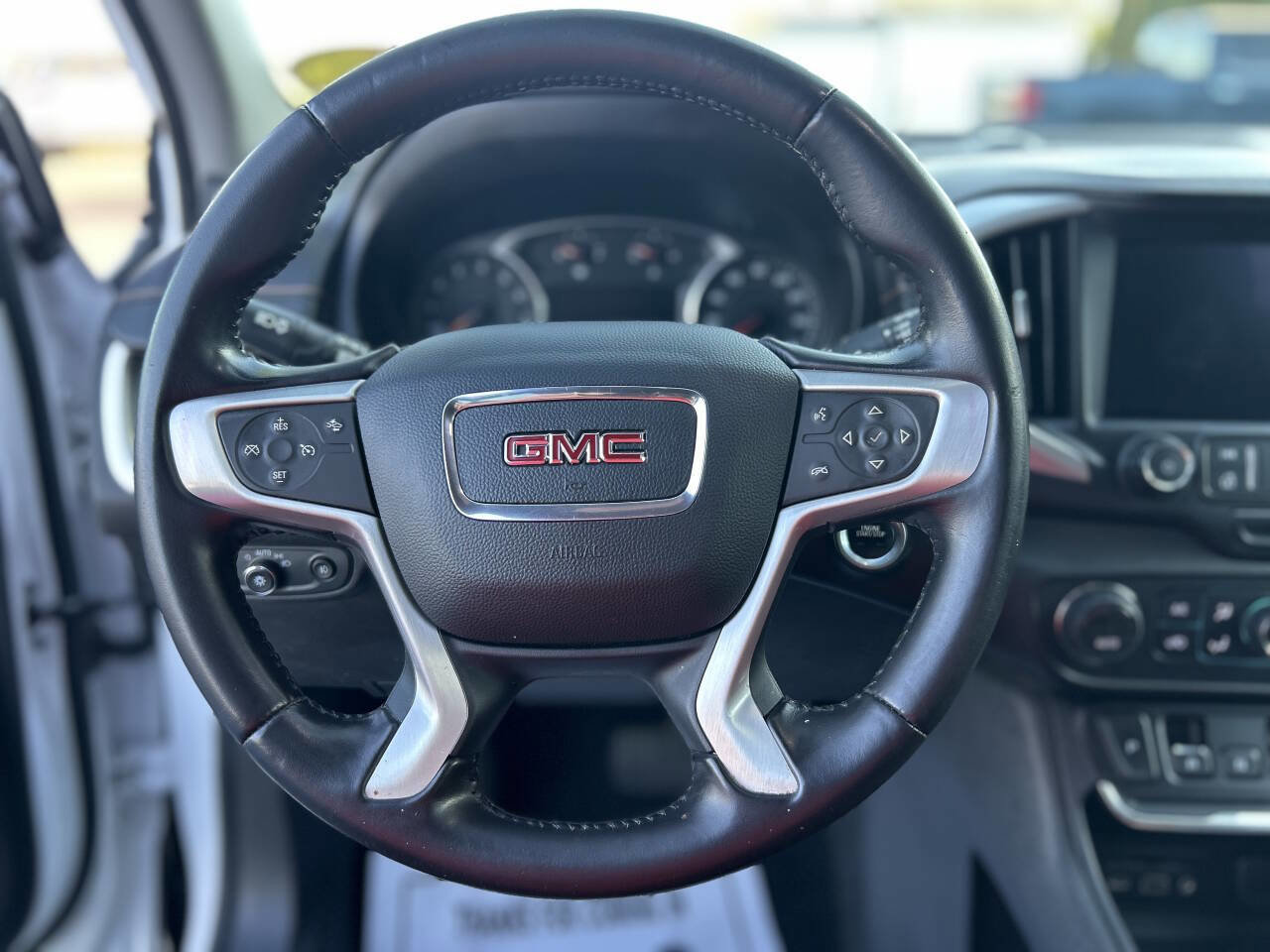 Used 2020 GMC Terrain SLT image 10