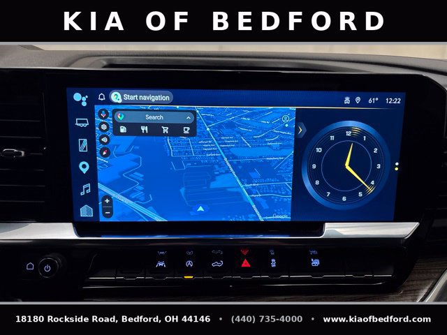 Used 2025 Chevrolet Silverado 1500 LT AWD/4WD image 21