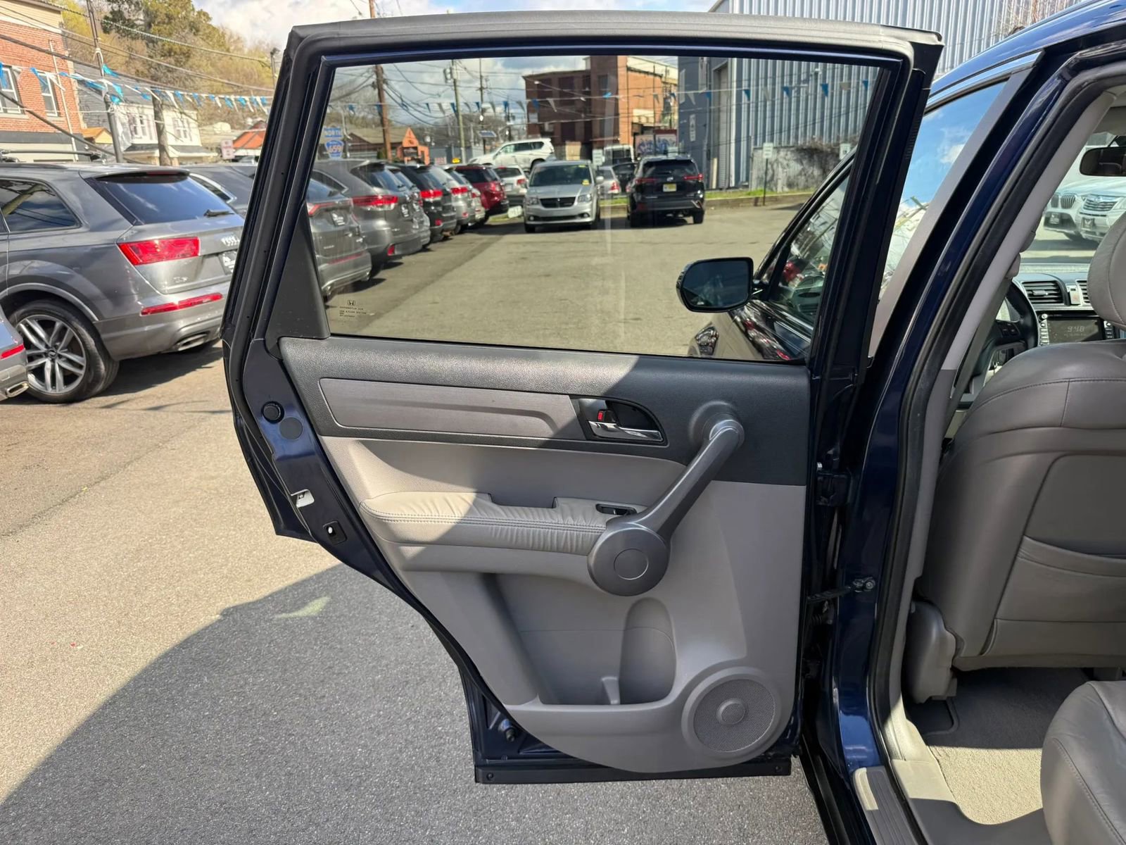 Used 2008 Honda CR-V EX-L image 38