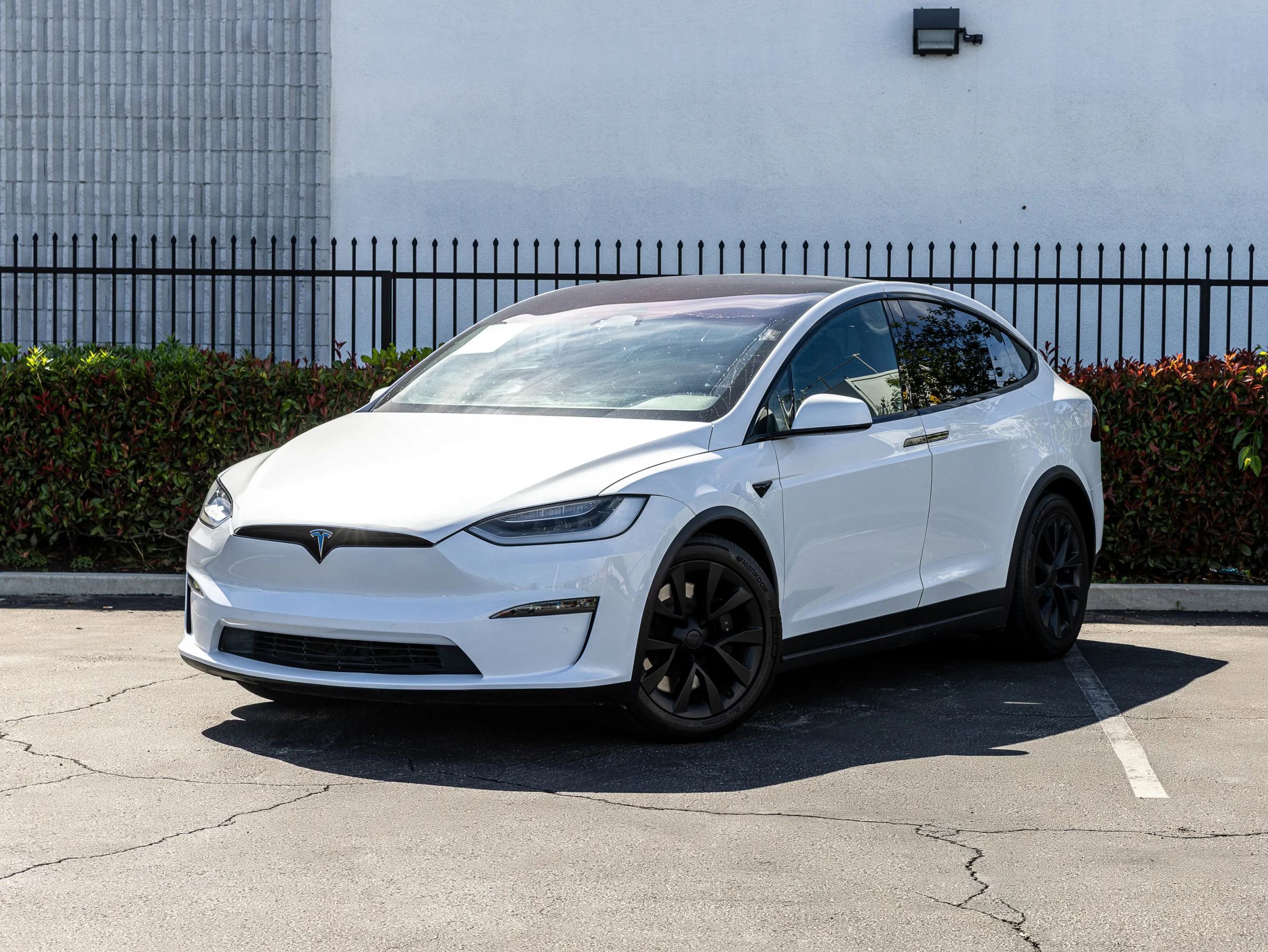 Used 2022 Tesla Model X AWD/4WD image 19