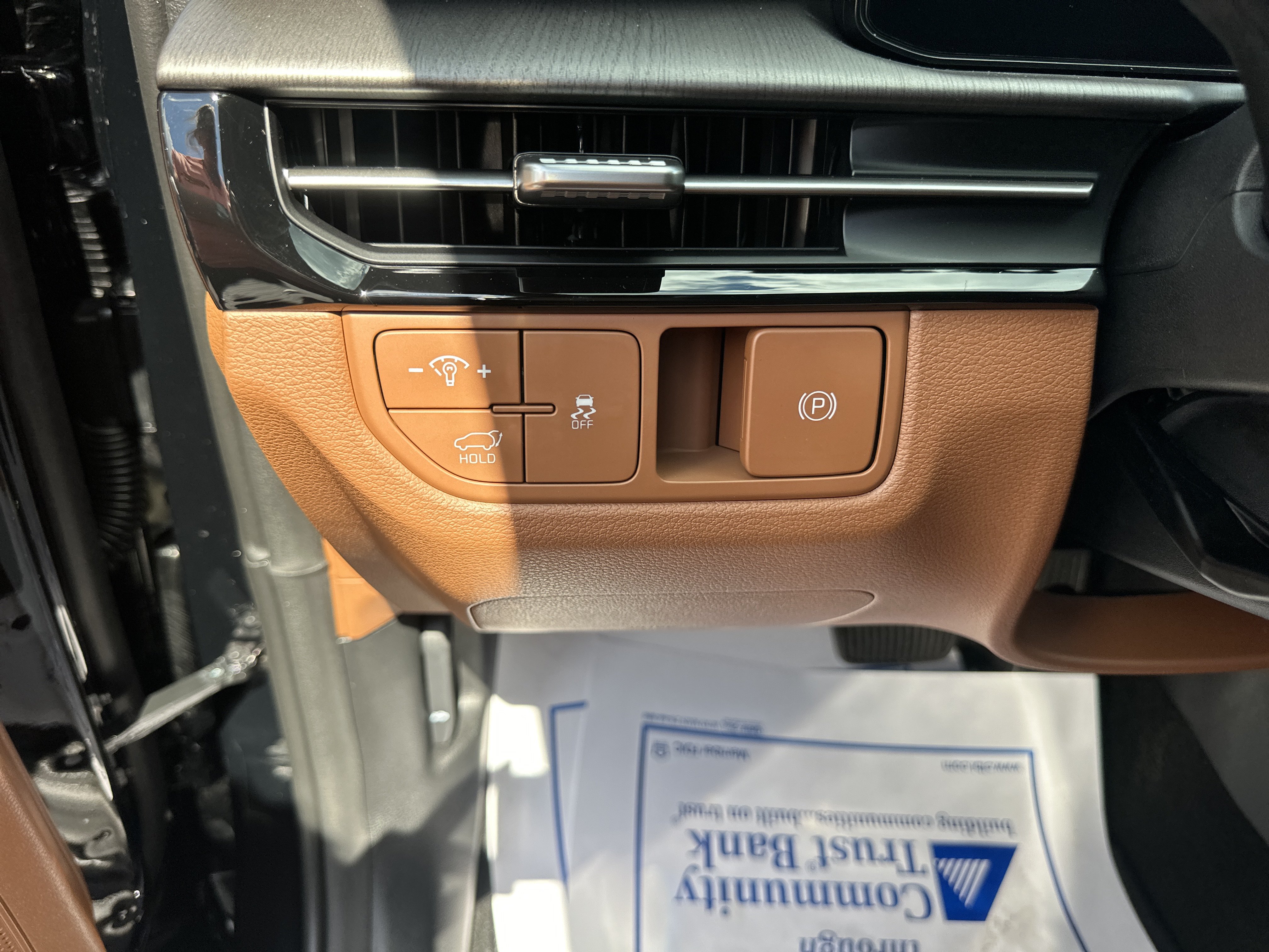 New 2026 Kia Sportage X-Line w/ X-Line Technology Package AWD/4WD image 10