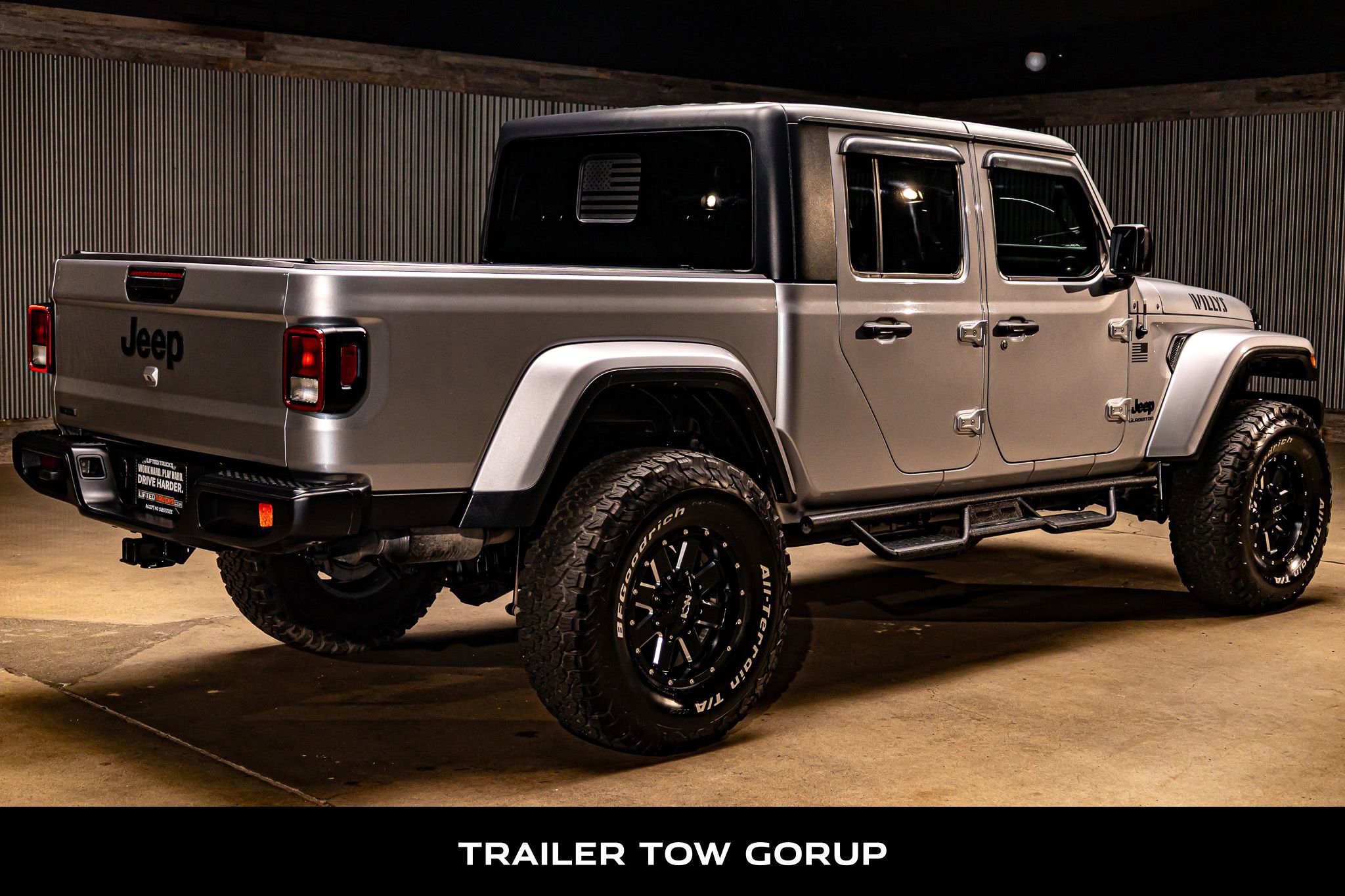 Used 2021 Jeep Gladiator Willys image 9
