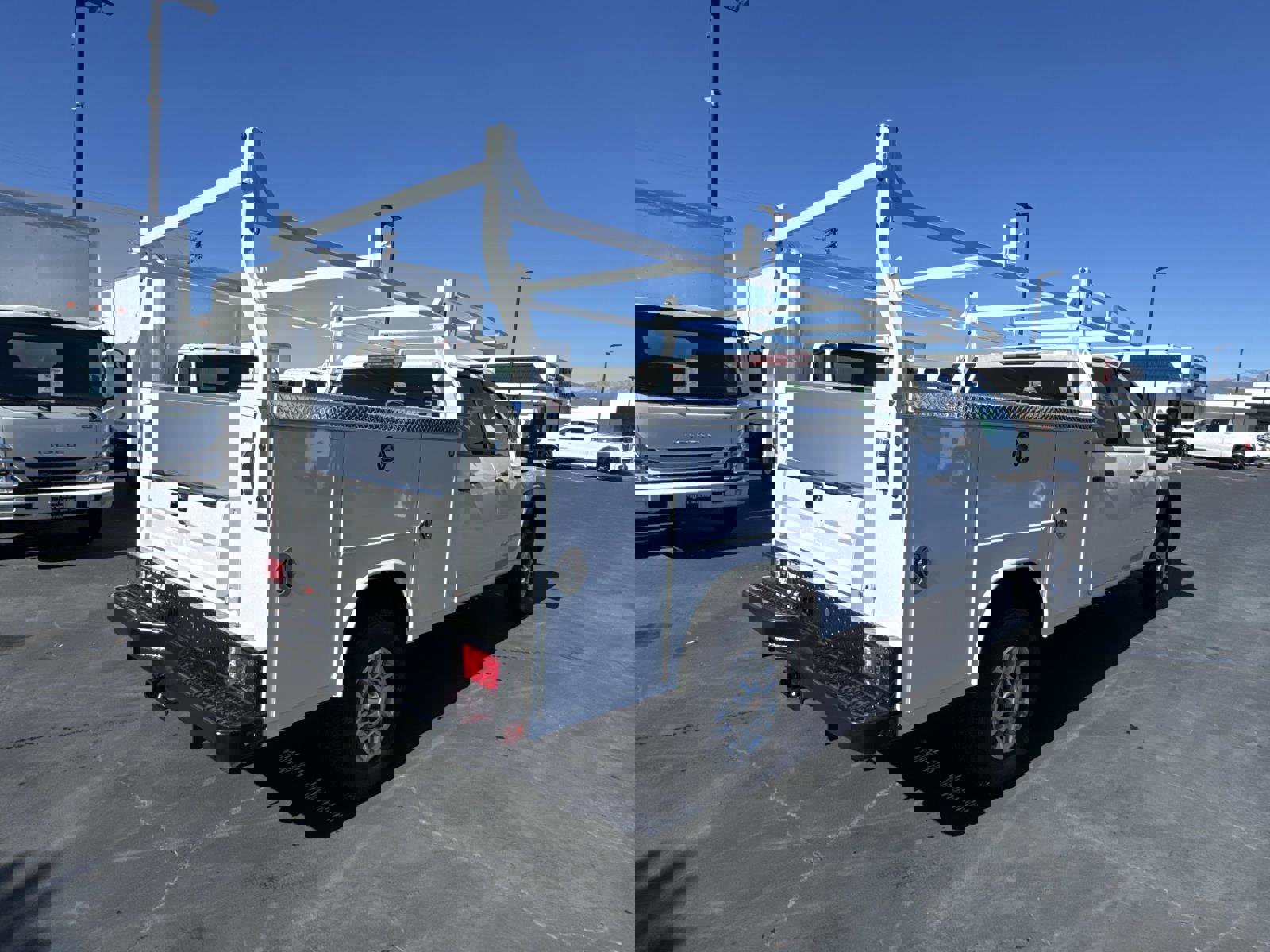 New 2026 GMC Sierra 2500 Pro w/ Convenience Package image 5