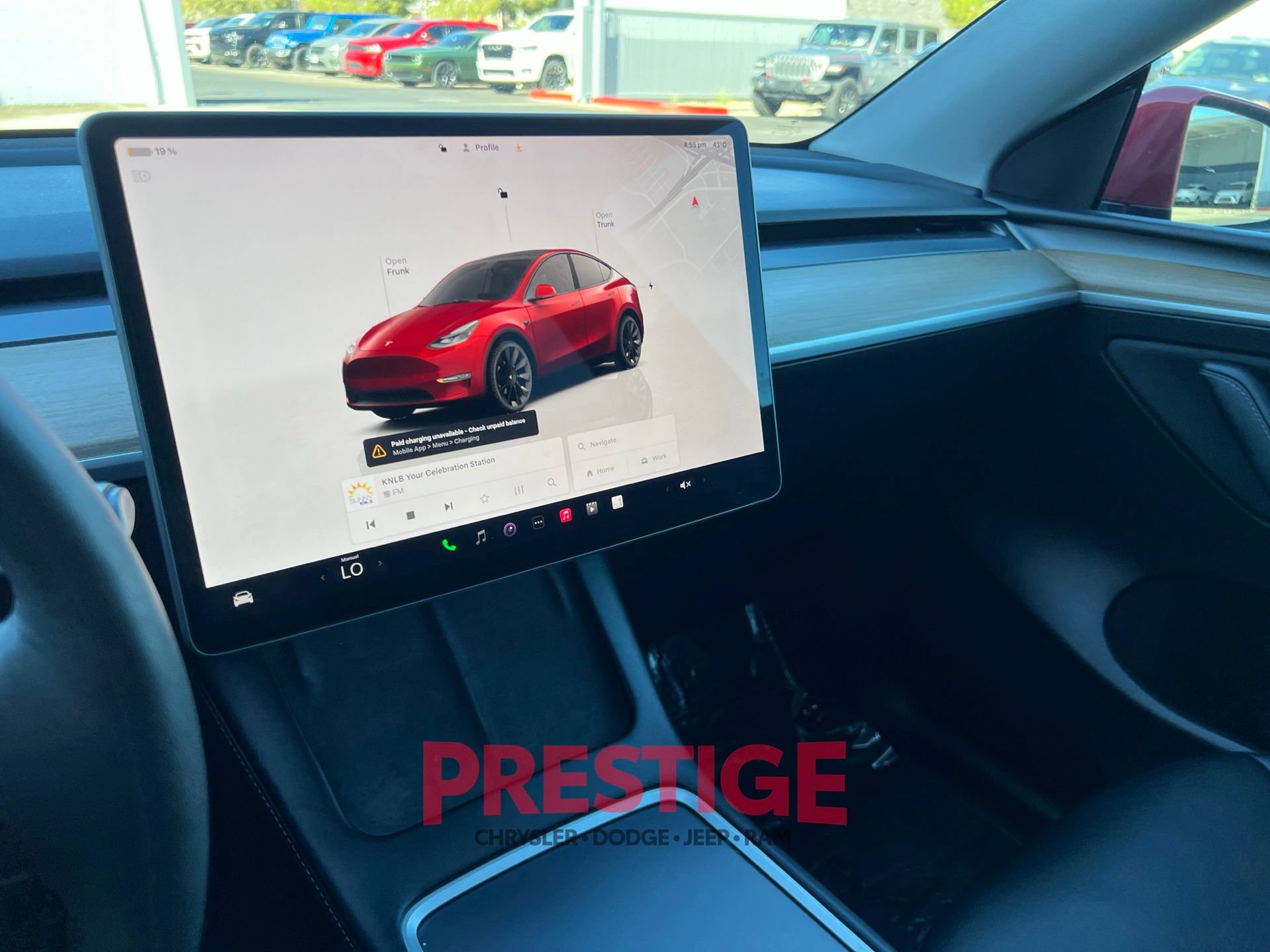Used 2023 Tesla Model Y Long Range AWD/4WD image 32