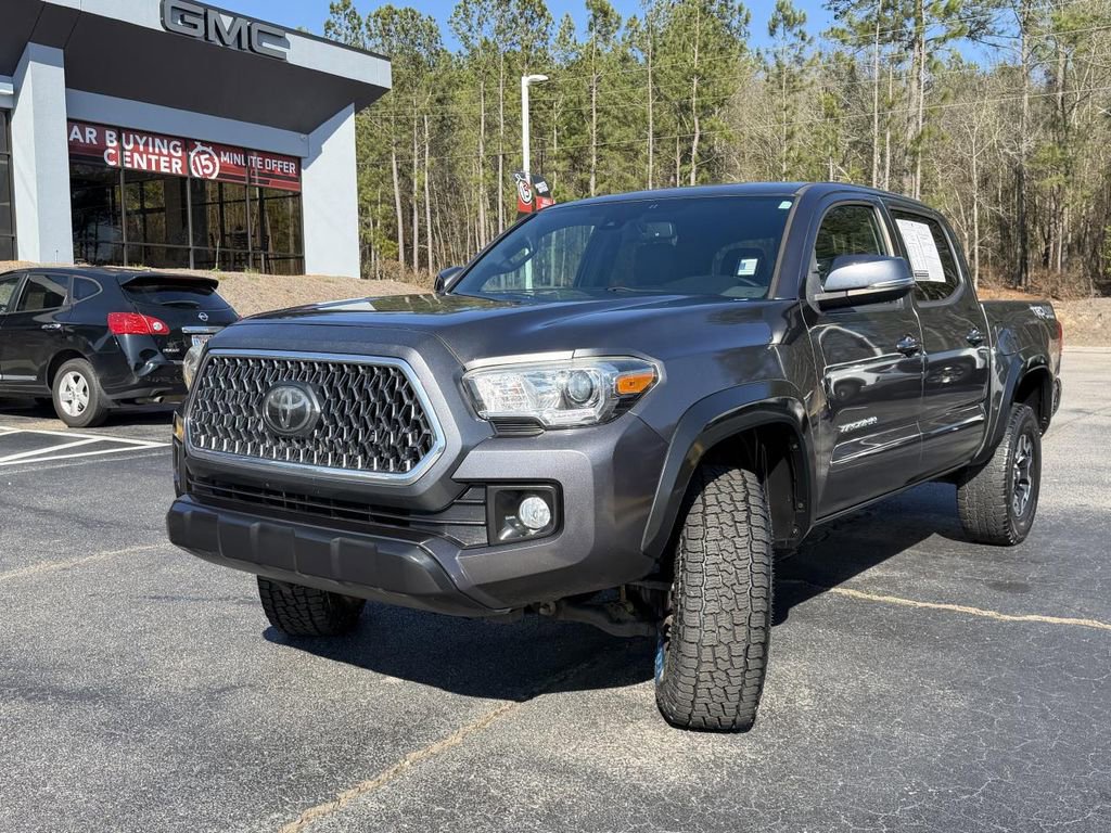 Used 2019 Toyota Tacoma TRD Off-Road w/ Technology Package image 2