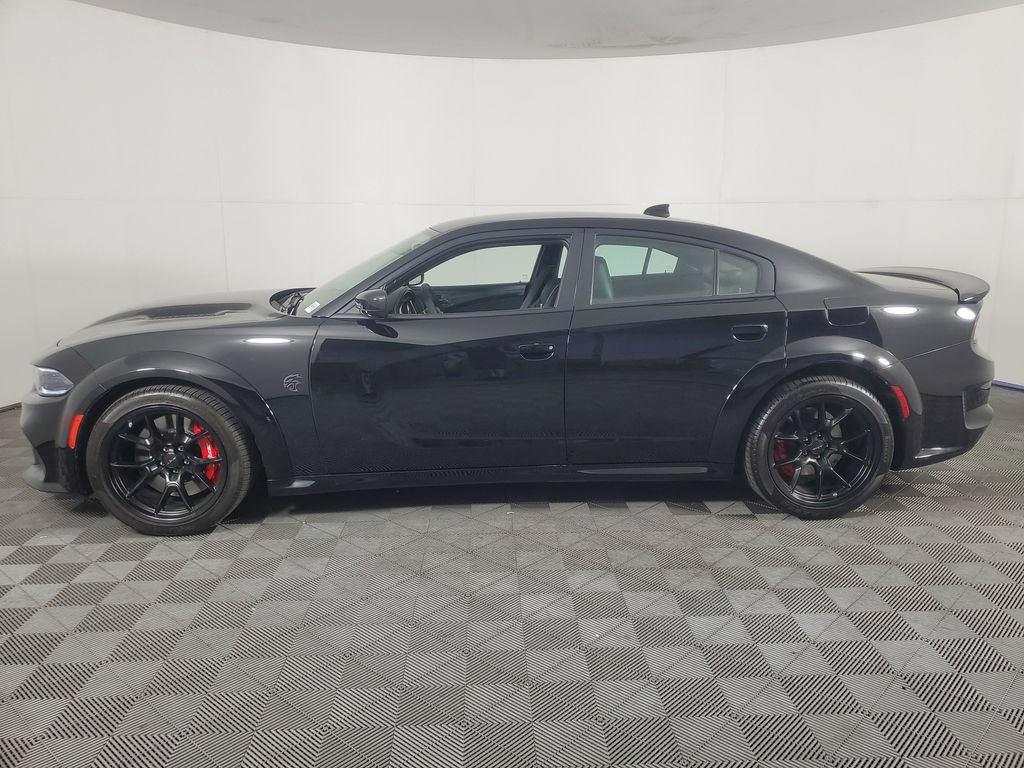 Used 2022 Dodge Charger SRT Hellcat w/ Carbon/Suede Interior Package RWD image 7