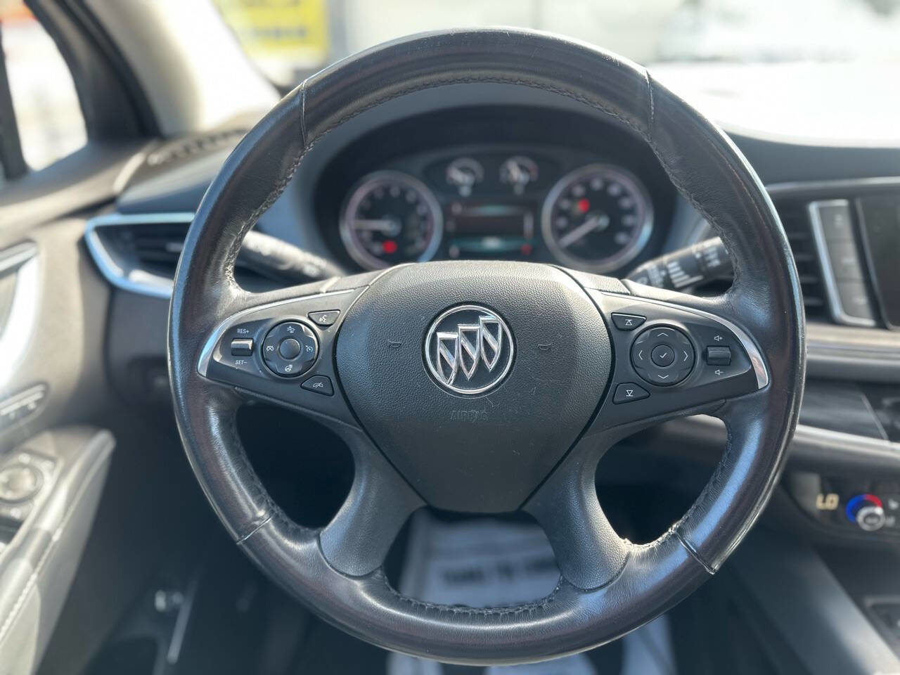 Used 2018 Buick Enclave Premium w/ Experience Buick Package image 15