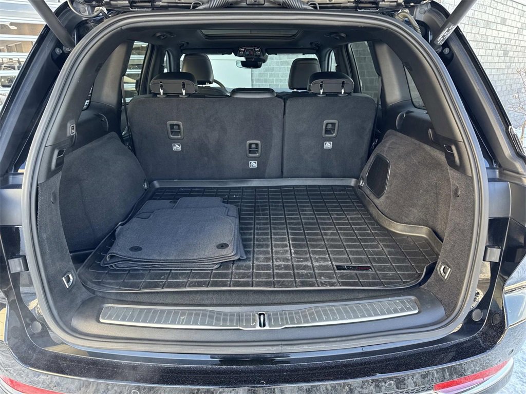 Used 2023 Jeep Grand Cherokee Overland image 6