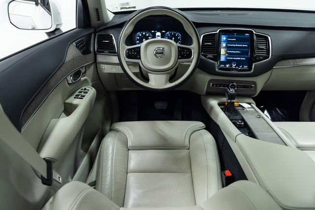 Used 2022 Volvo XC90 T6 Inscription w/ Advanced Package image 3