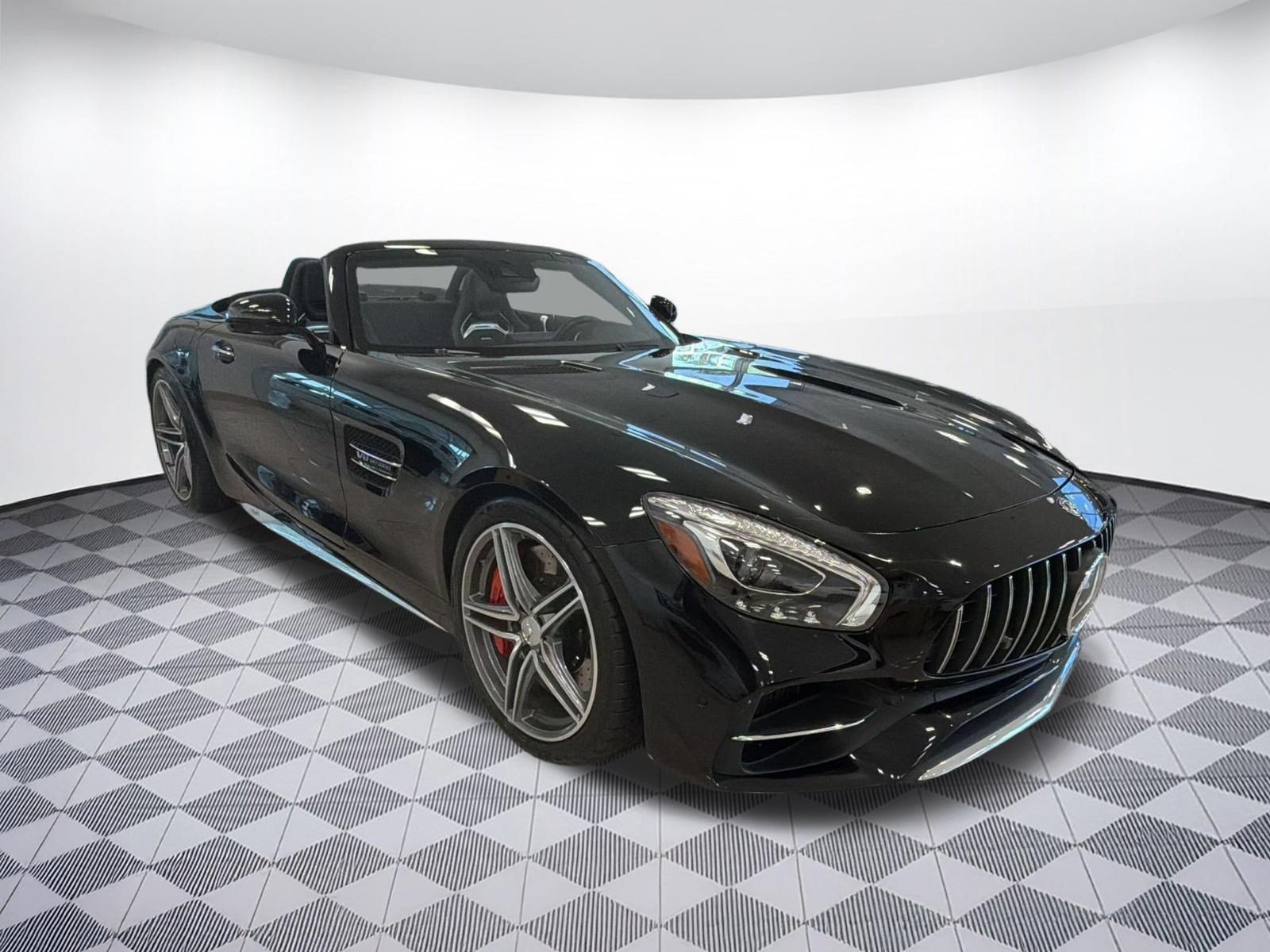 Used 2018 Mercedes-Benz AMG GT C image 6