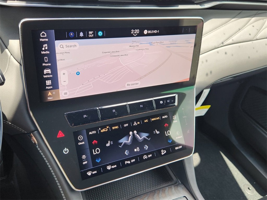 New 2025 Maserati Grecale GT image 9