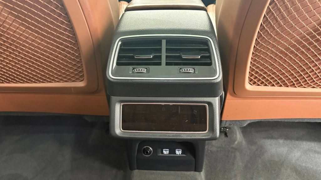 Used 2019 Audi e-tron Prestige AWD/4WD image 29