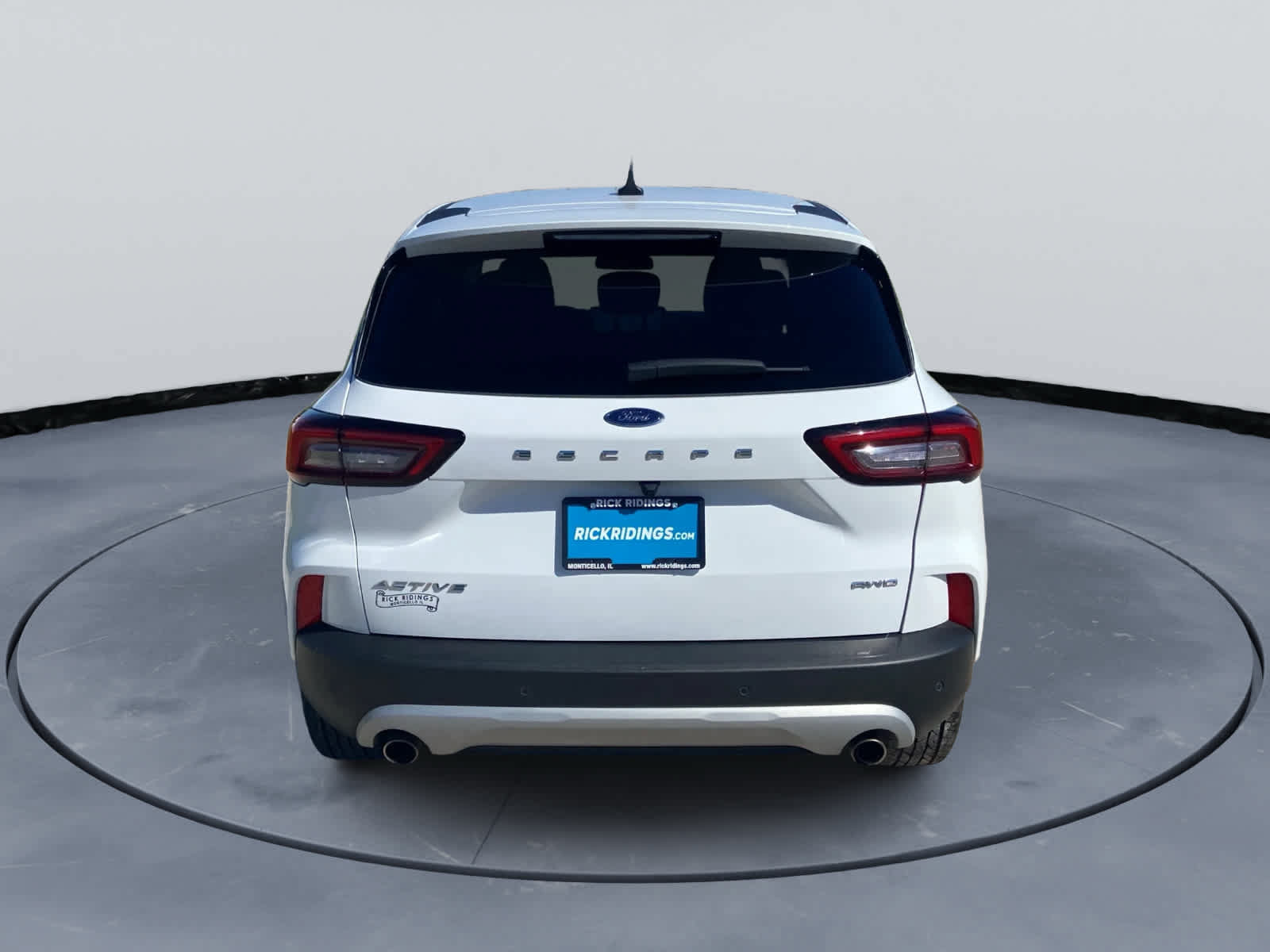 Used 2023 Ford Escape Active w/ Tech Pack #2 AWD/4WD image 6
