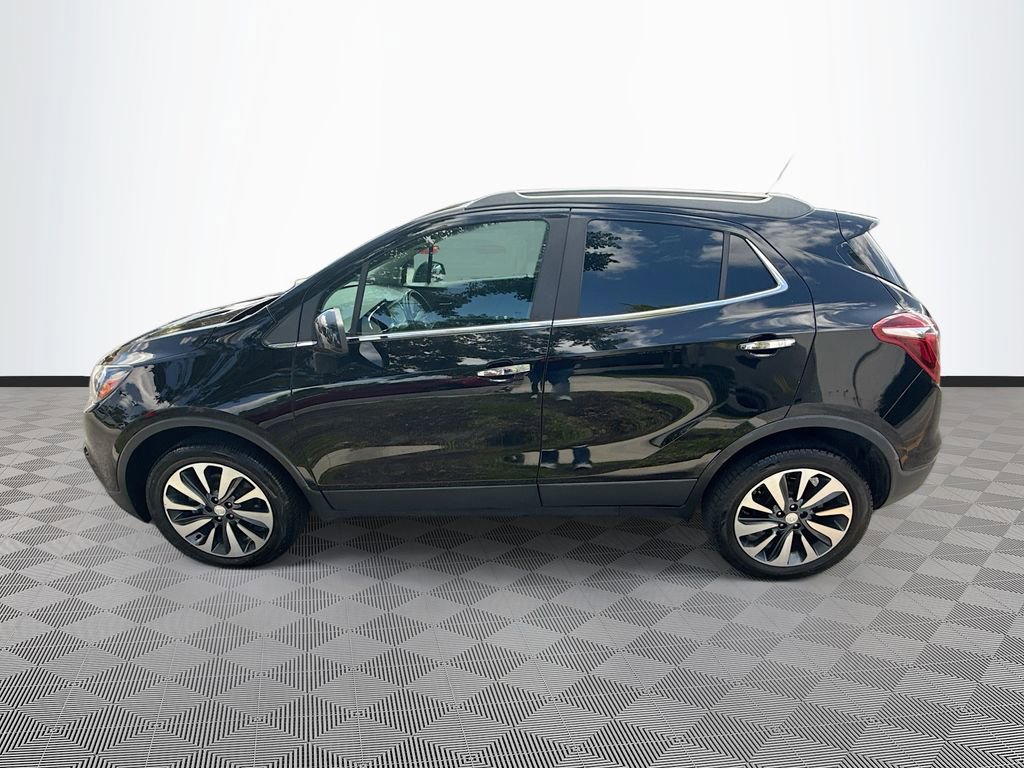 Used 2021 Buick Encore Preferred AWD/4WD image 5