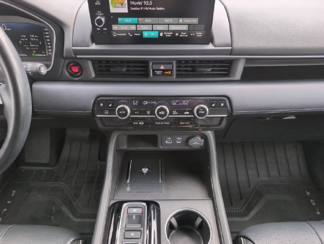 Certified 2024 Honda Pilot Elite image 24
