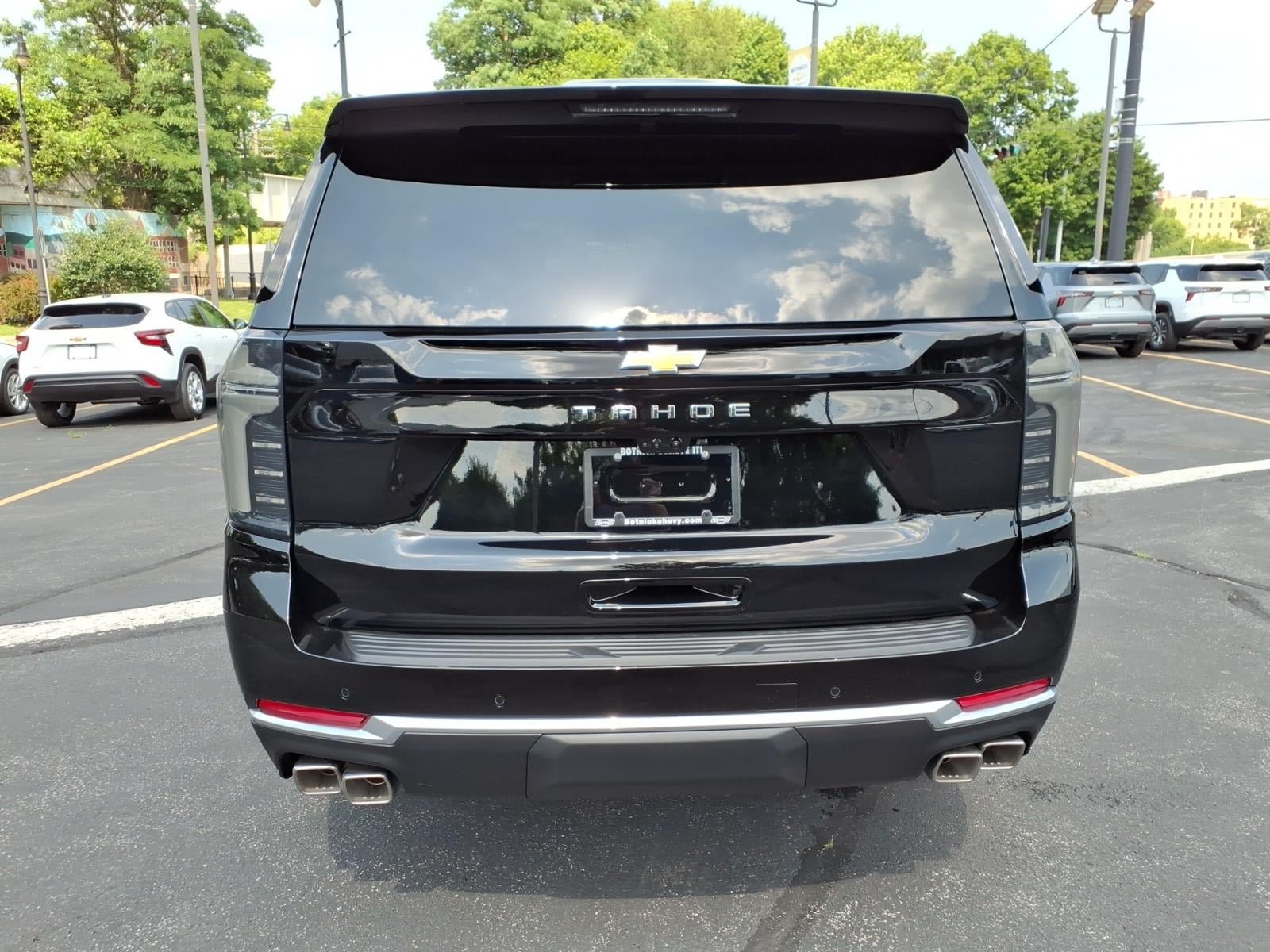 New 2026 Chevrolet Tahoe High Country AWD/4WD image 4