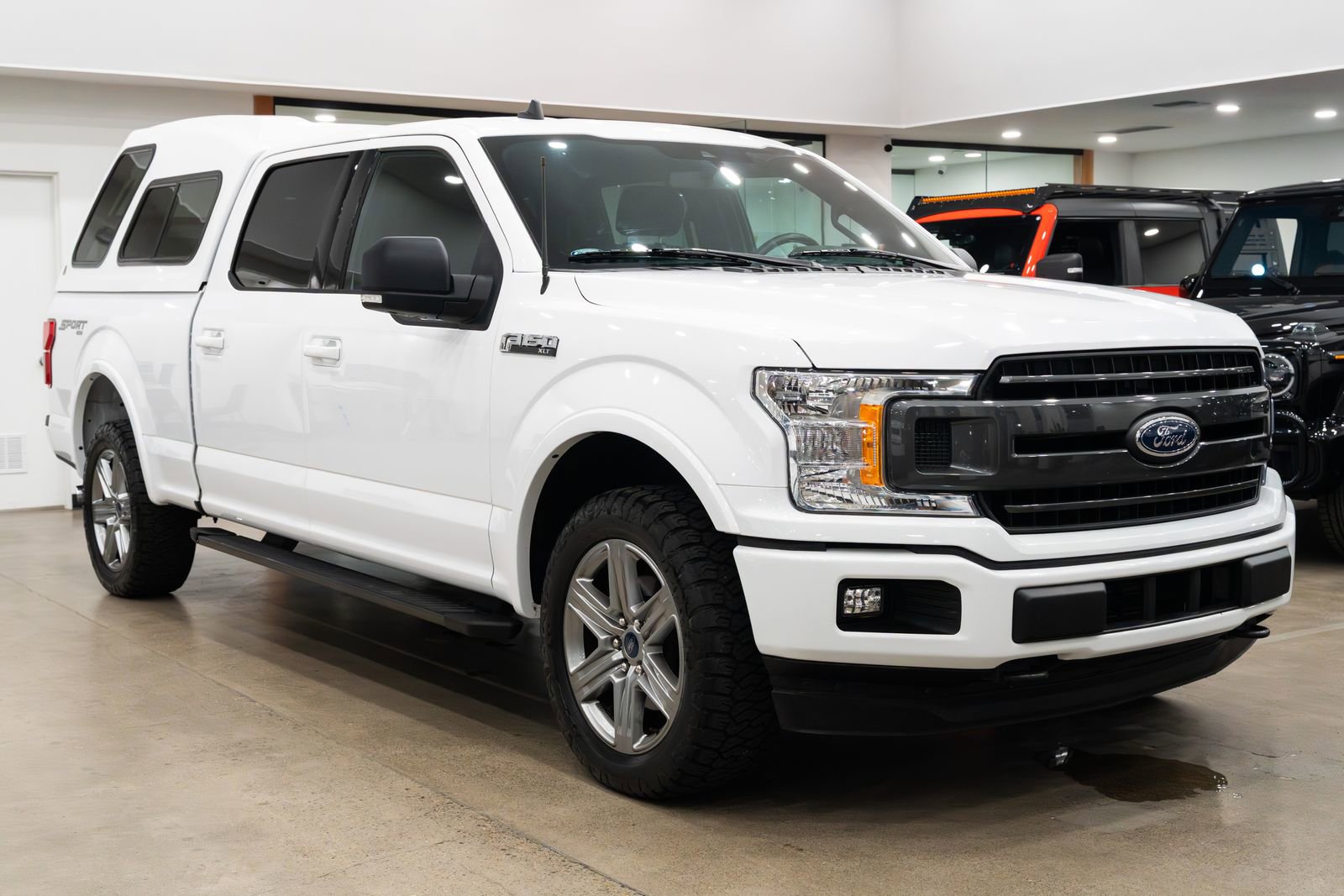 Used 2019 Ford F150 XLT w/ Equipment Group 302A Luxury image 3