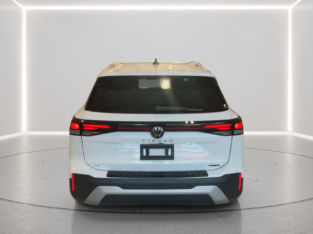 New 2026 Volkswagen Tiguan SE AWD/4WD image 4