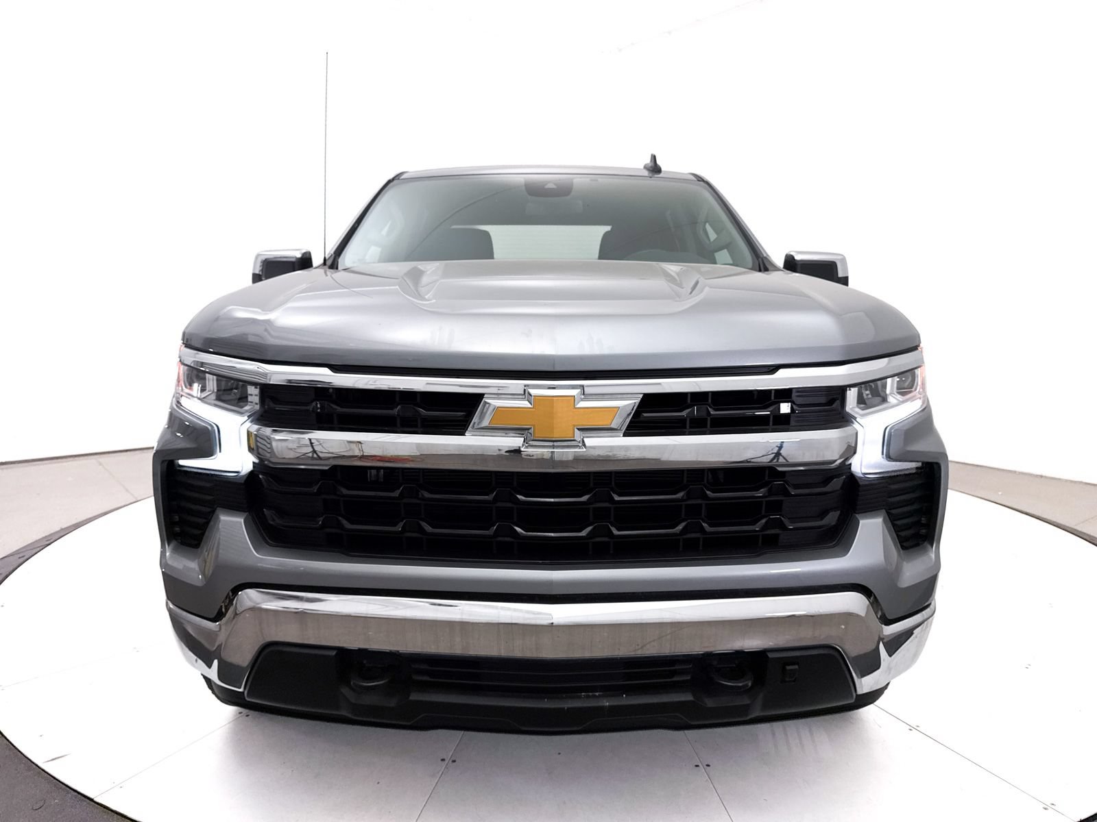 Used 2024 Chevrolet Silverado 1500 LT w/ Z71 Off-Road Package AWD/4WD image 11