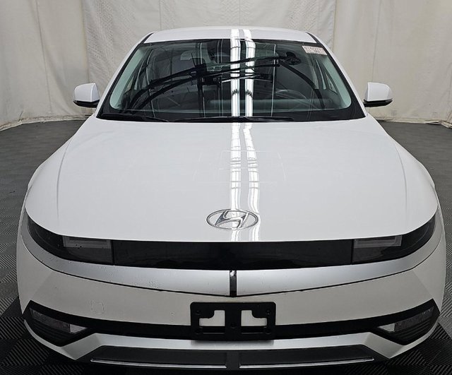 Used 2024 Hyundai Ioniq 5 SEL image 2
