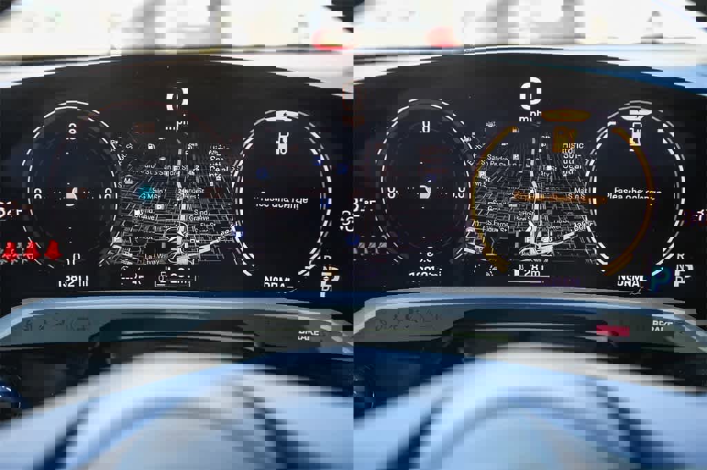 Used 2022 Porsche Taycan 4S image 19