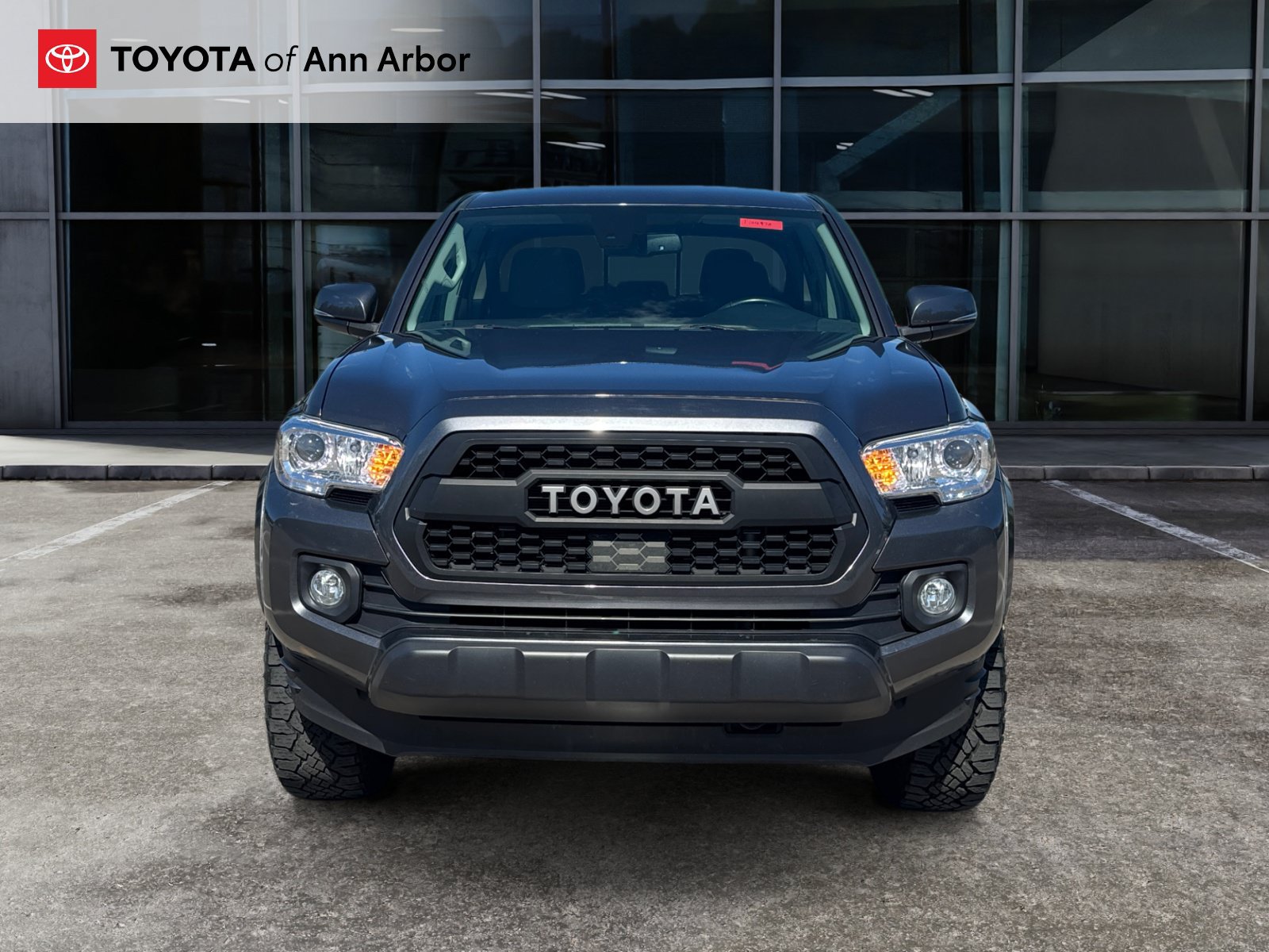 Used 2023 Toyota Tacoma SR5 AWD/4WD image 12