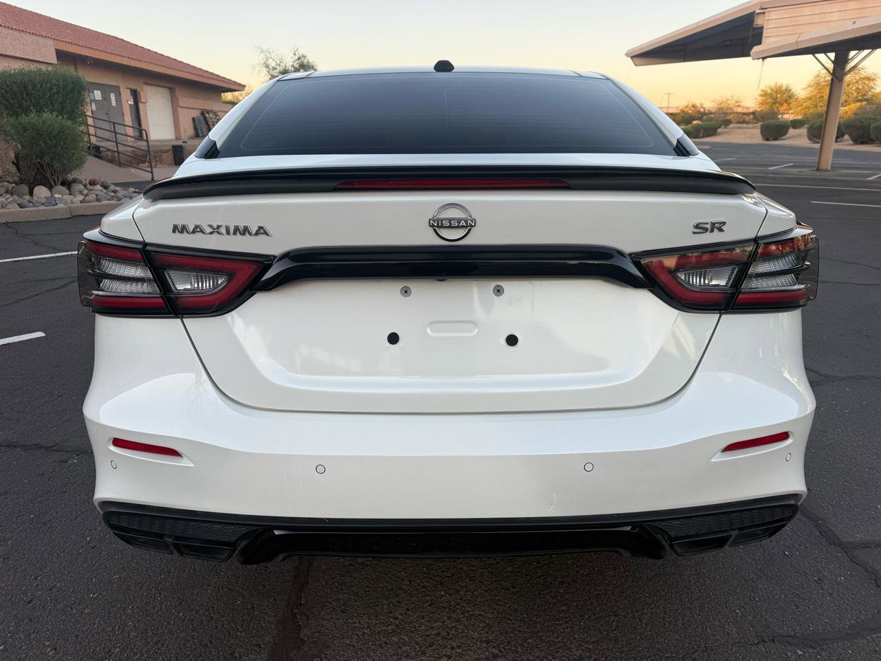 Used 2023 Nissan Maxima SR w/ Sport Mat Group FWD image 4
