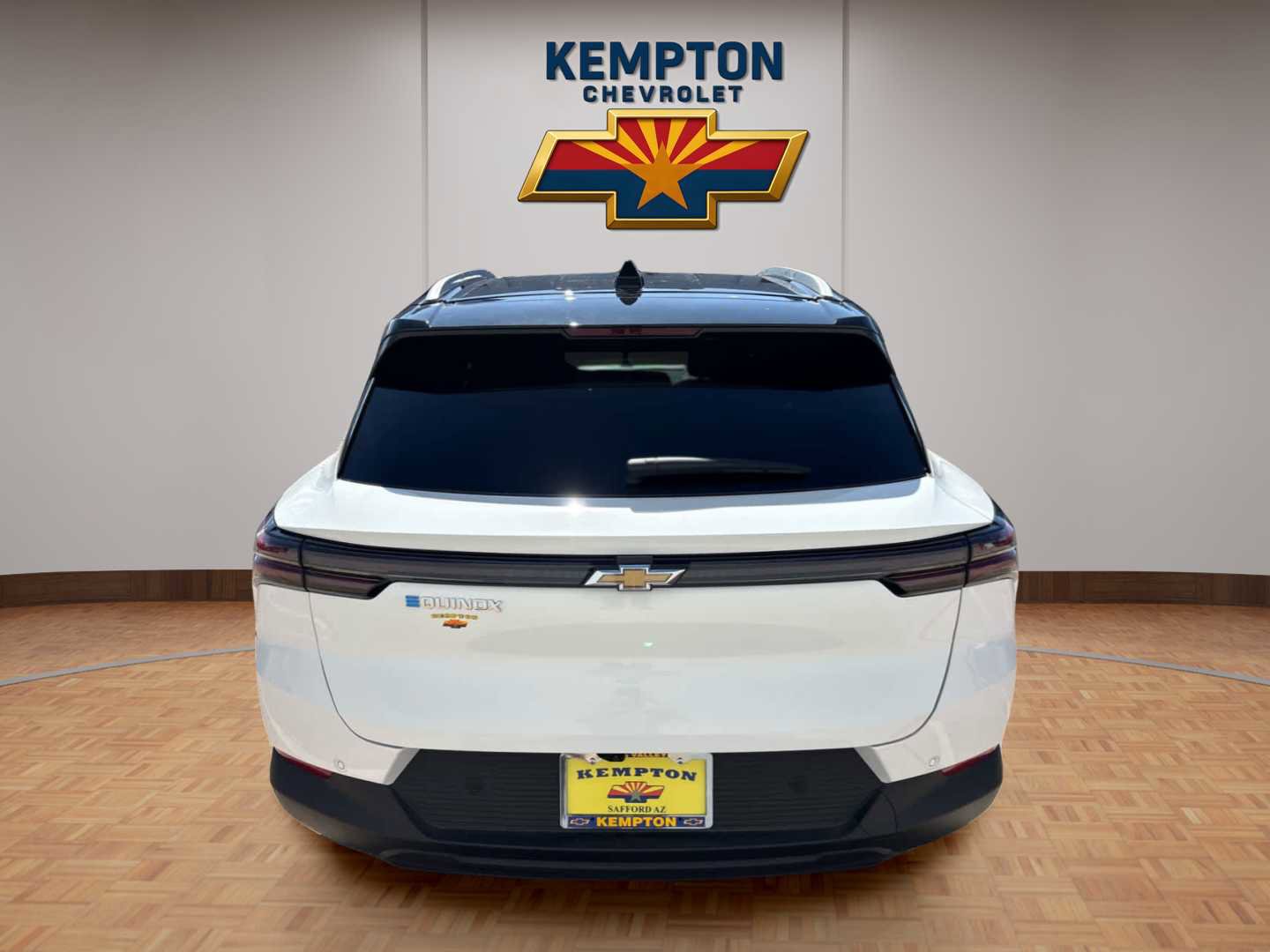 Used 2026 Chevrolet Equinox EV LT FWD image 5