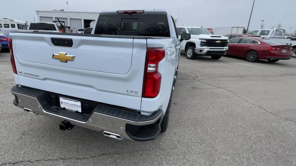 New 2026 Chevrolet Silverado 1500 LTZ w/ LTZ Premium Package image 9