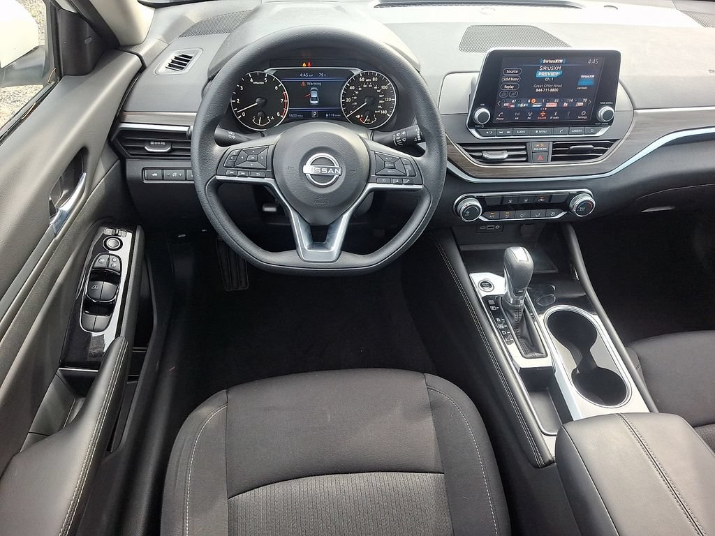 Certified 2023 Nissan Altima 2.5 SV FWD image 12