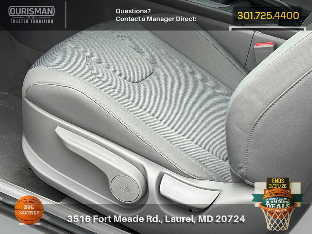 New 2026 Hyundai Elantra SE image 7