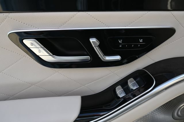 Used 2021 Mercedes-Benz S 580 4MATIC Sedan image 25