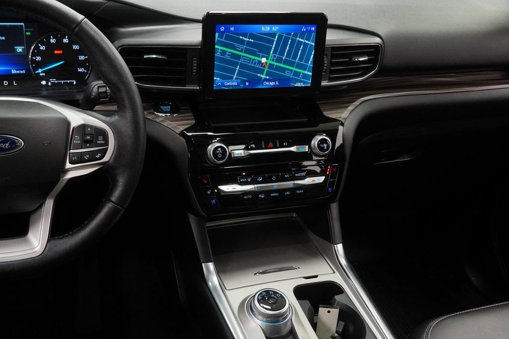 Used 2022 Ford Explorer Limited w/ Hybrid Equipment Group 310A image 24