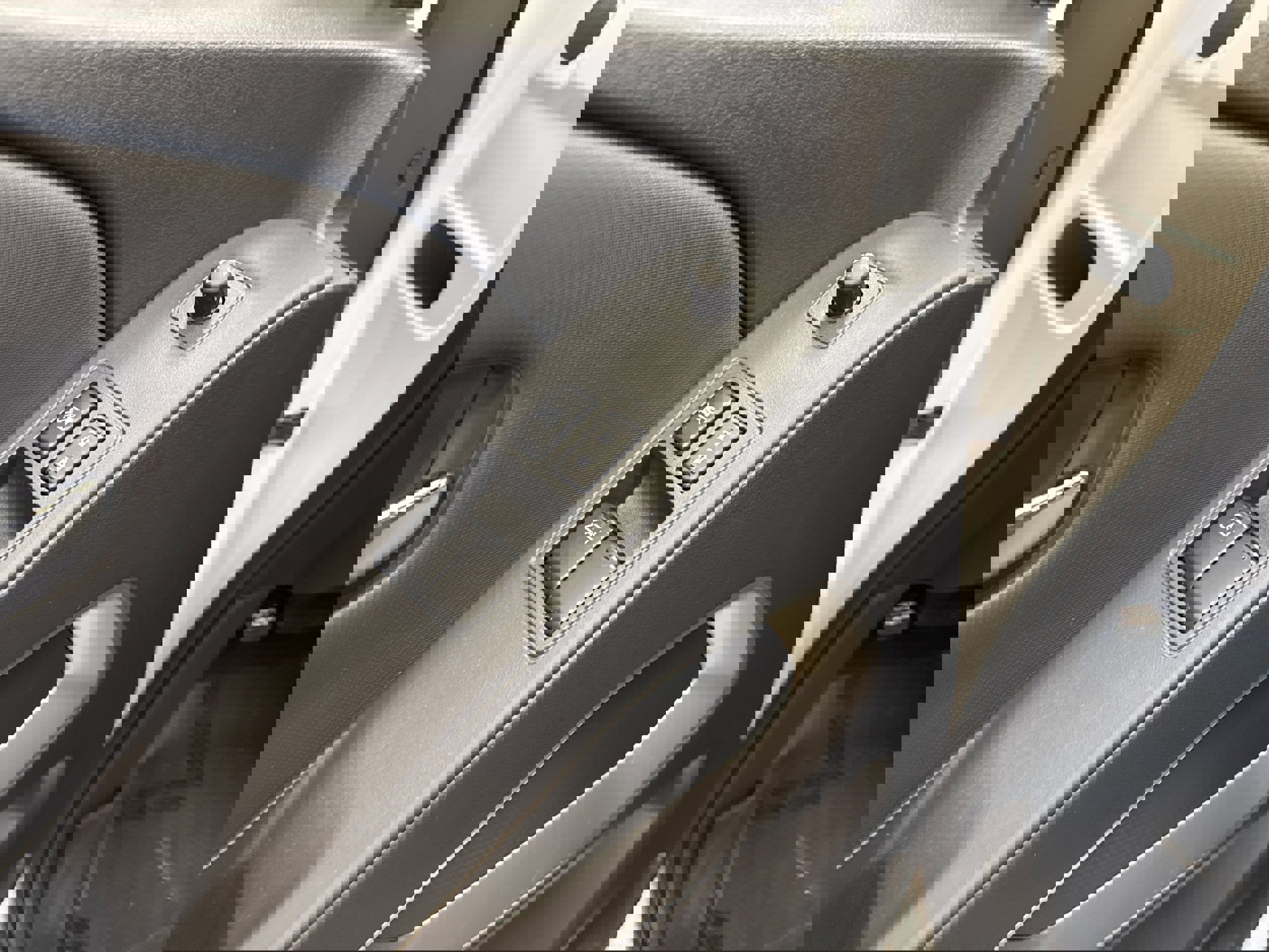 Used 2024 Nissan Frontier SV w/ Technology Package image 20