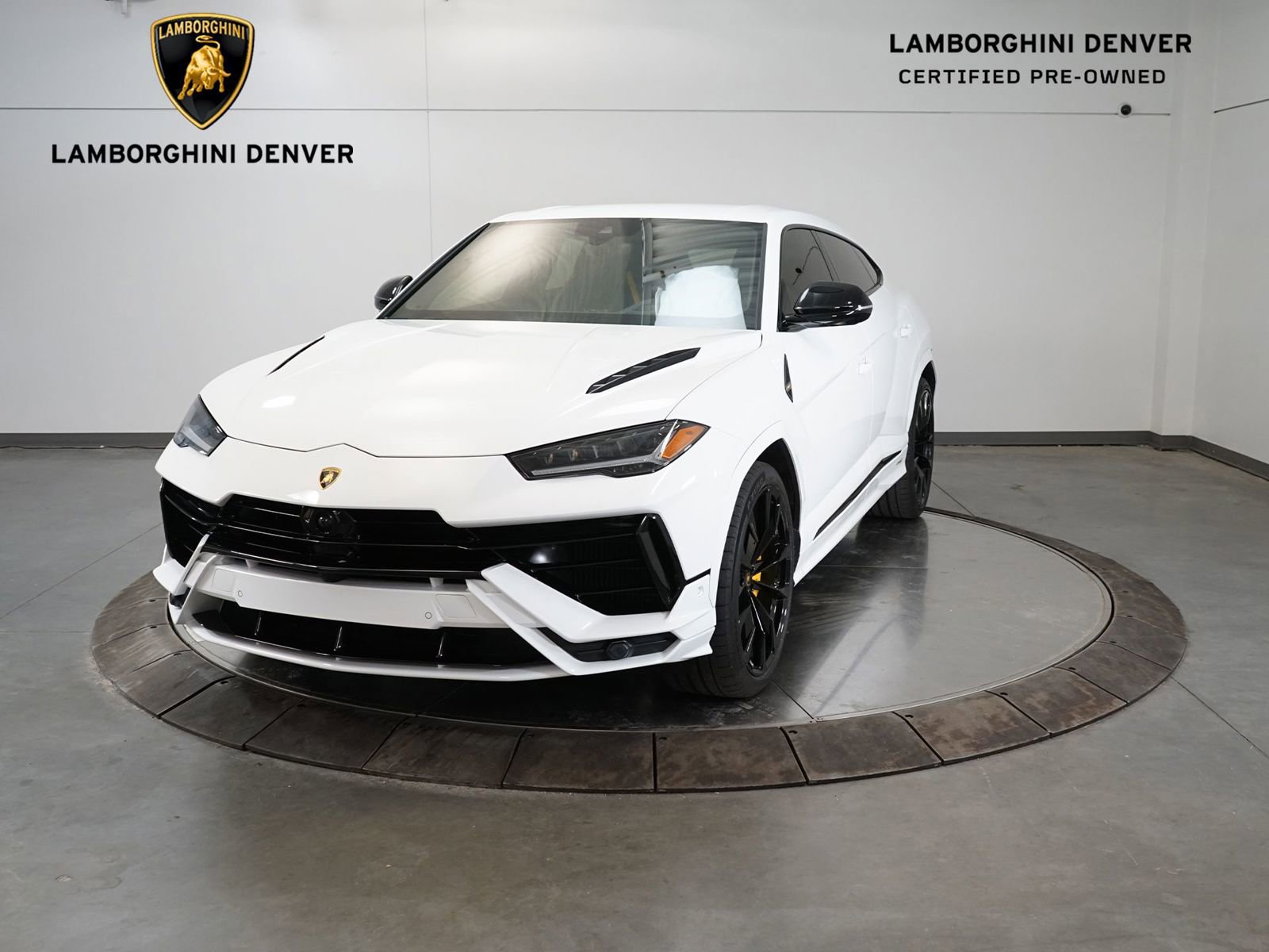 Used 2024 Lamborghini Urus S