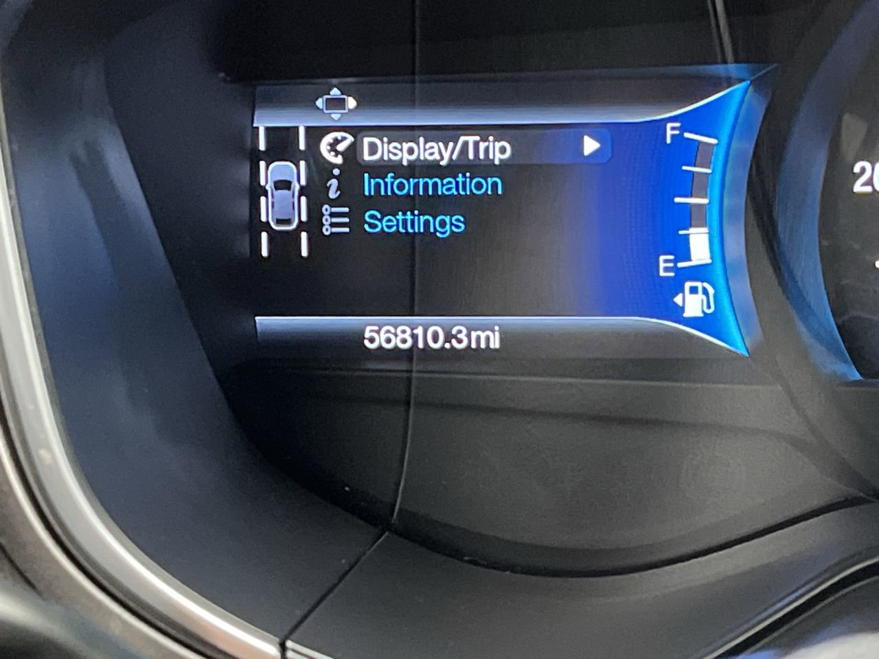Used 2019 Ford Fusion SE FWD image 16
