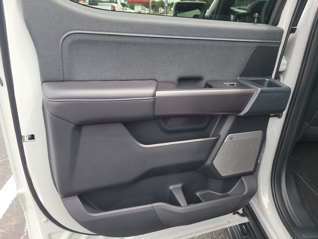 Used 2026 Ford F150 Lariat RWD image 8