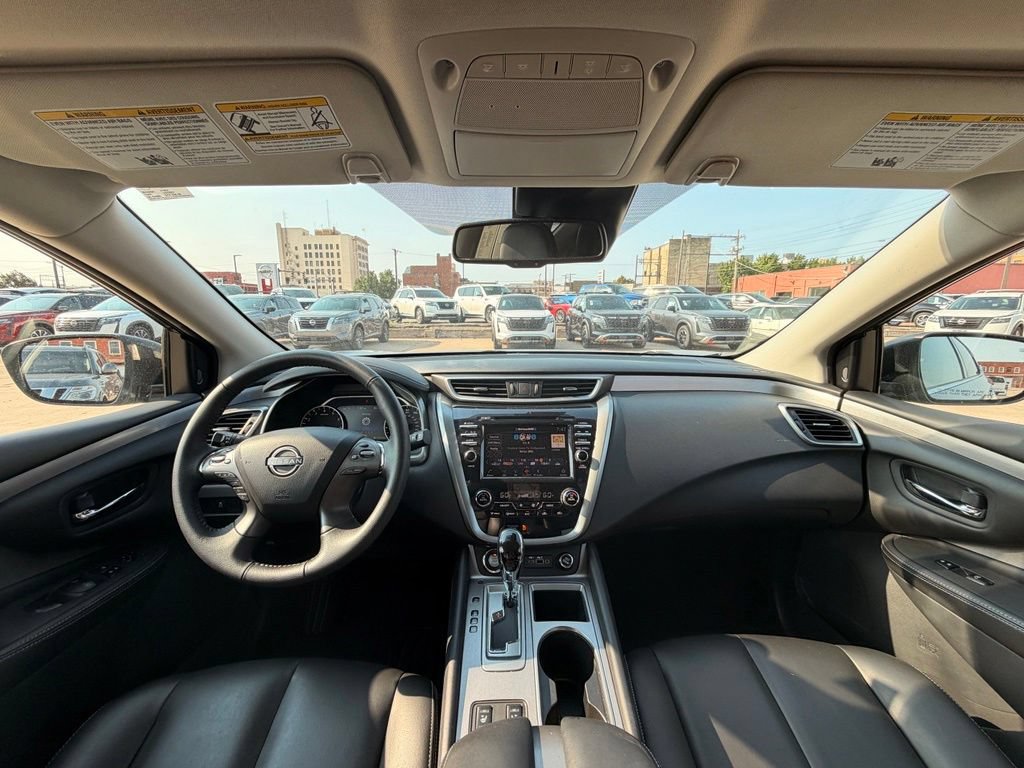 Certified 2024 Nissan Murano SV w/ SV Midnight Edition Package FWD image 19
