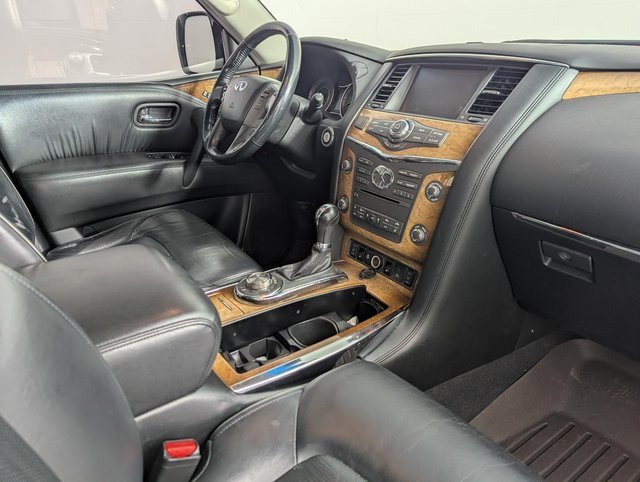 Used 2014 INFINITI QX80 4WD w/ Theater Package image 23