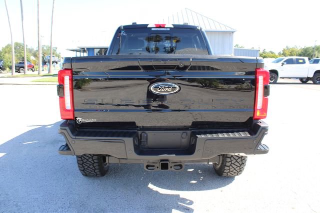 Used 2024 Ford F250 Lariat w/ Black Appearance Package image 9