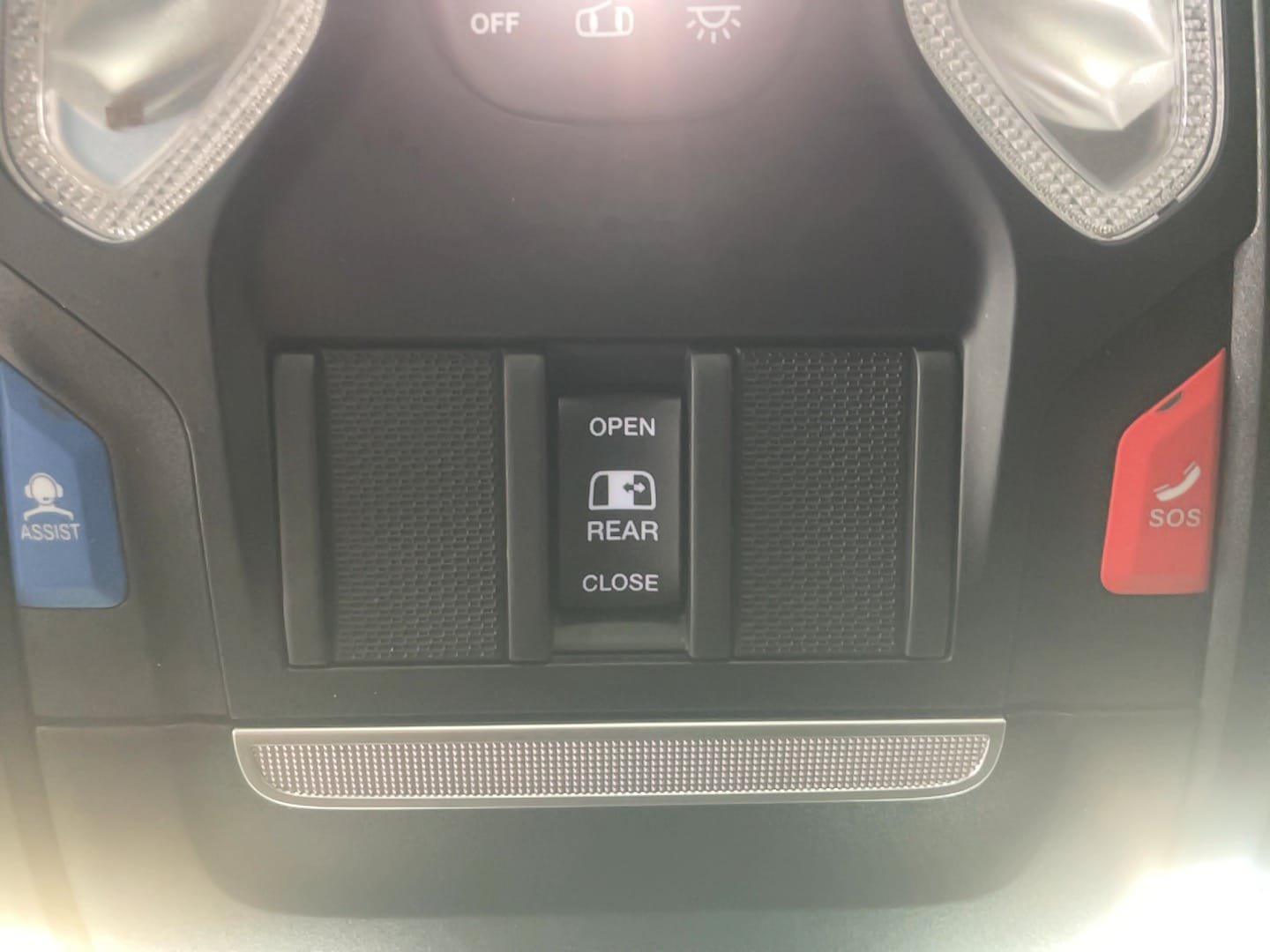 Used 2023 RAM 1500 Rebel w/ Rebel Level 2 Equipment Group AWD/4WD image 18