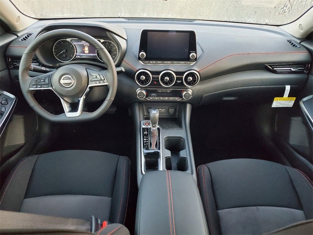 New 2025 Nissan Sentra SR image 6