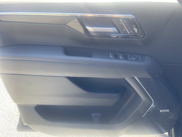 New 2027 Chevrolet Tahoe Z71 w/ Z71 Off-Road Package AWD/4WD image 13