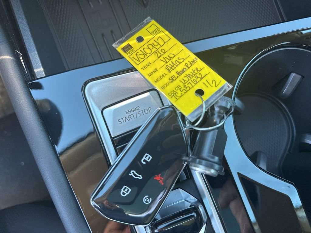 New 2026 Volkswagen Atlas SEL Premium R-Line image 30