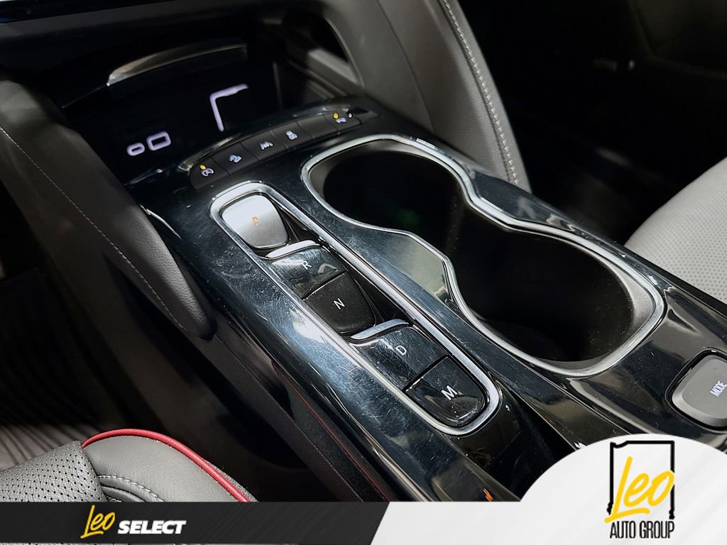 Used 2023 Buick Envision Essence w/ Technology Package I AWD/4WD image 19