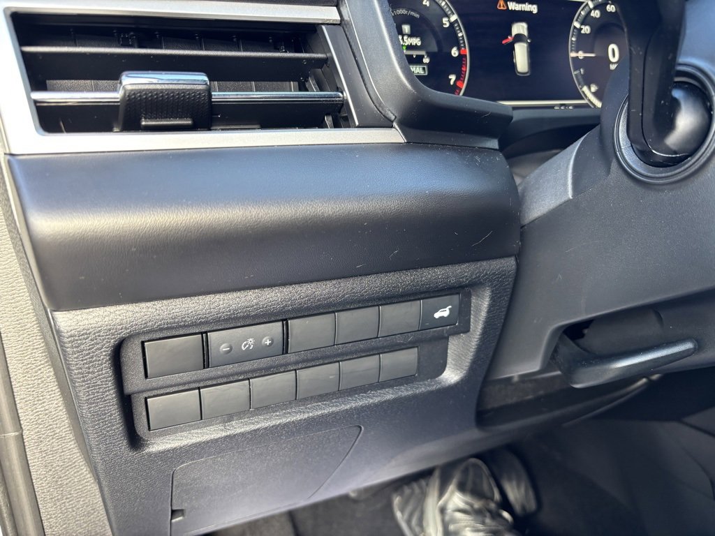 Used 2023 Mitsubishi Outlander SEL Black Edition image 23