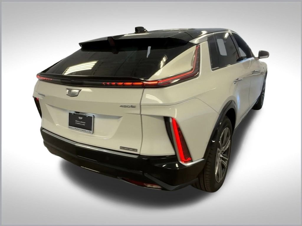 New 2025 Cadillac Lyriq Luxury image 7