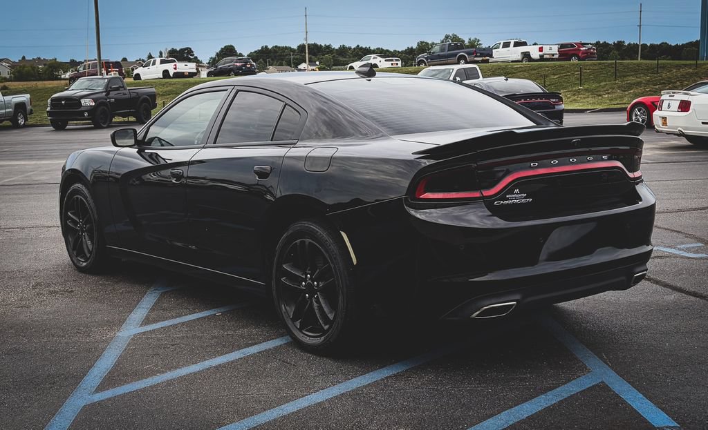 Used 2019 Dodge Charger SXT AWD/4WD image 20